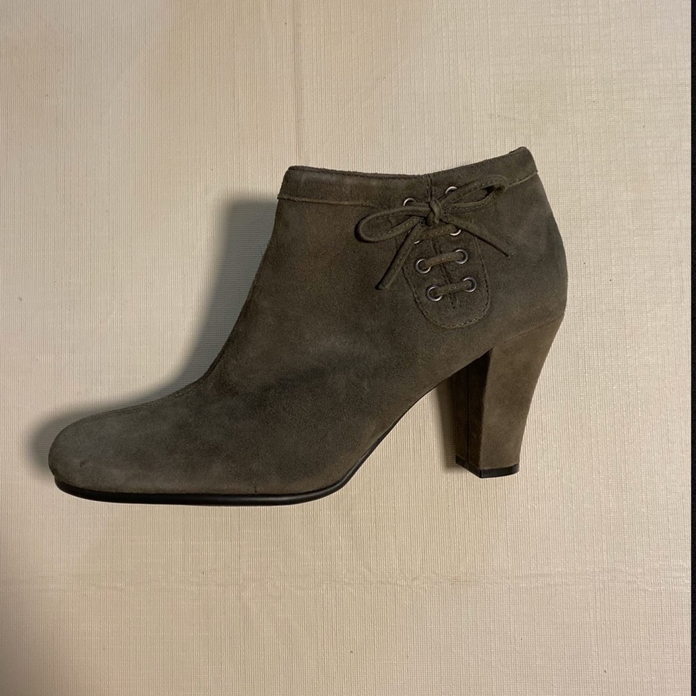 Aerosole Suede booties
